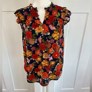 Gorgeous Women’s XS LOFT Floral Sleeveless Blouse- Gold Buttons